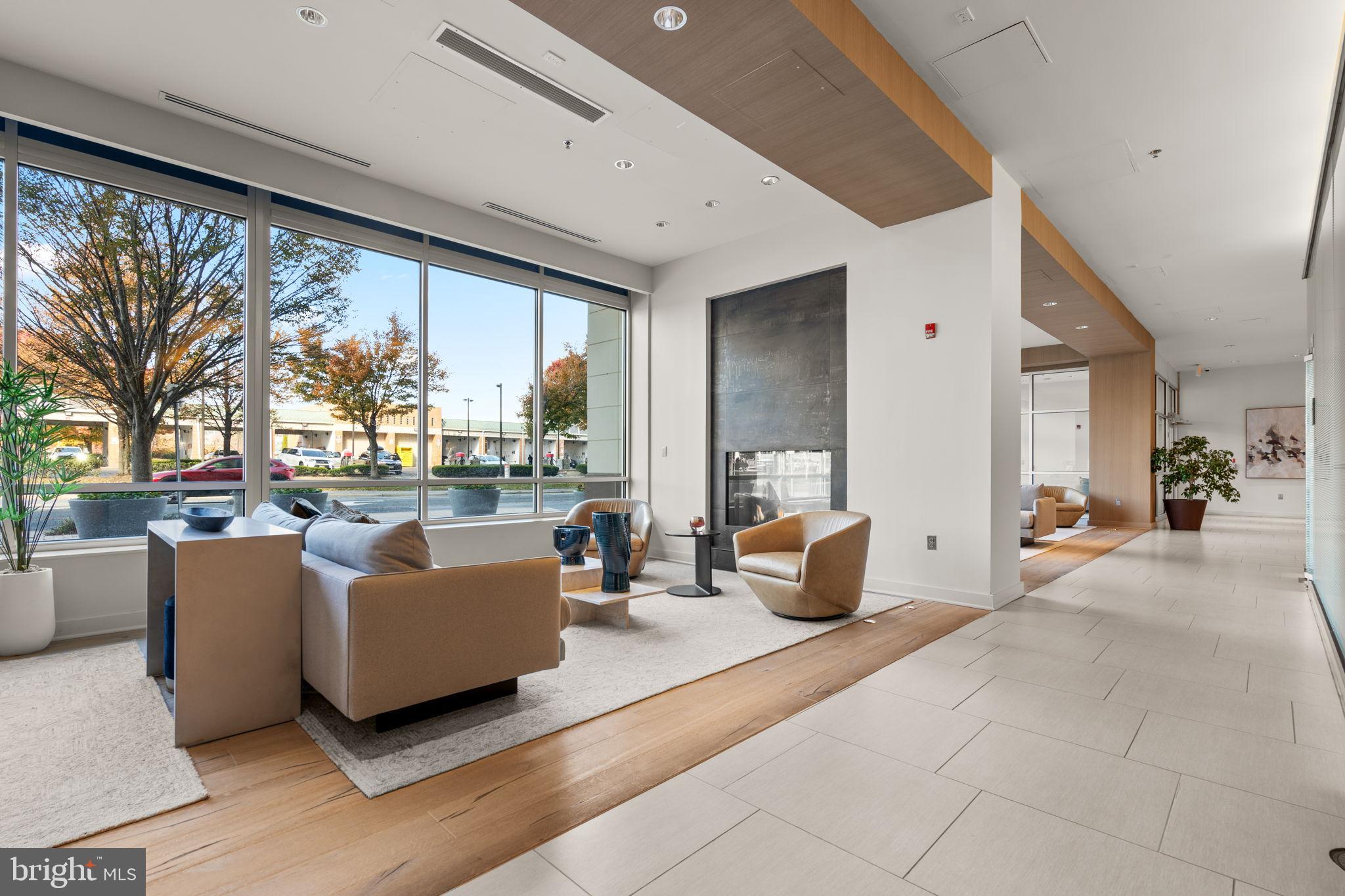 5750 BOU AVENUE 1111