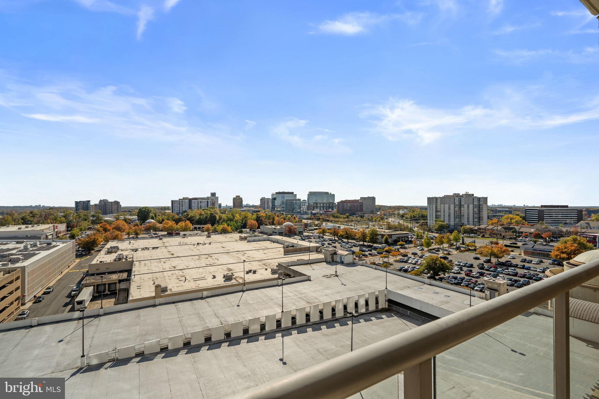 5750 BOU AVENUE 1111