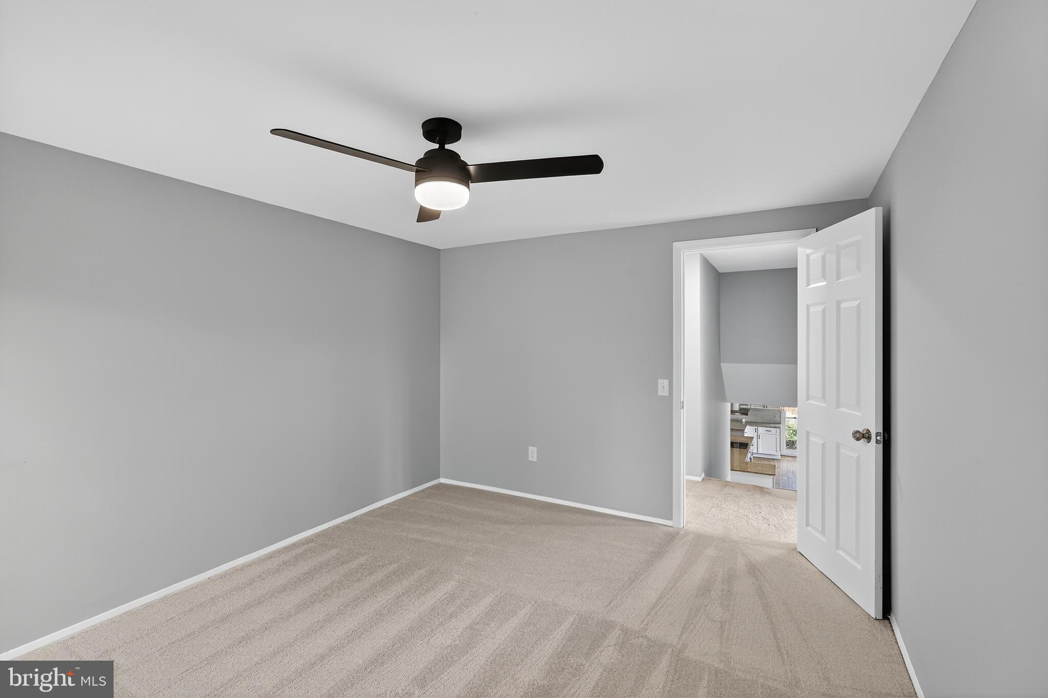 9201 WILLOW POND LANE