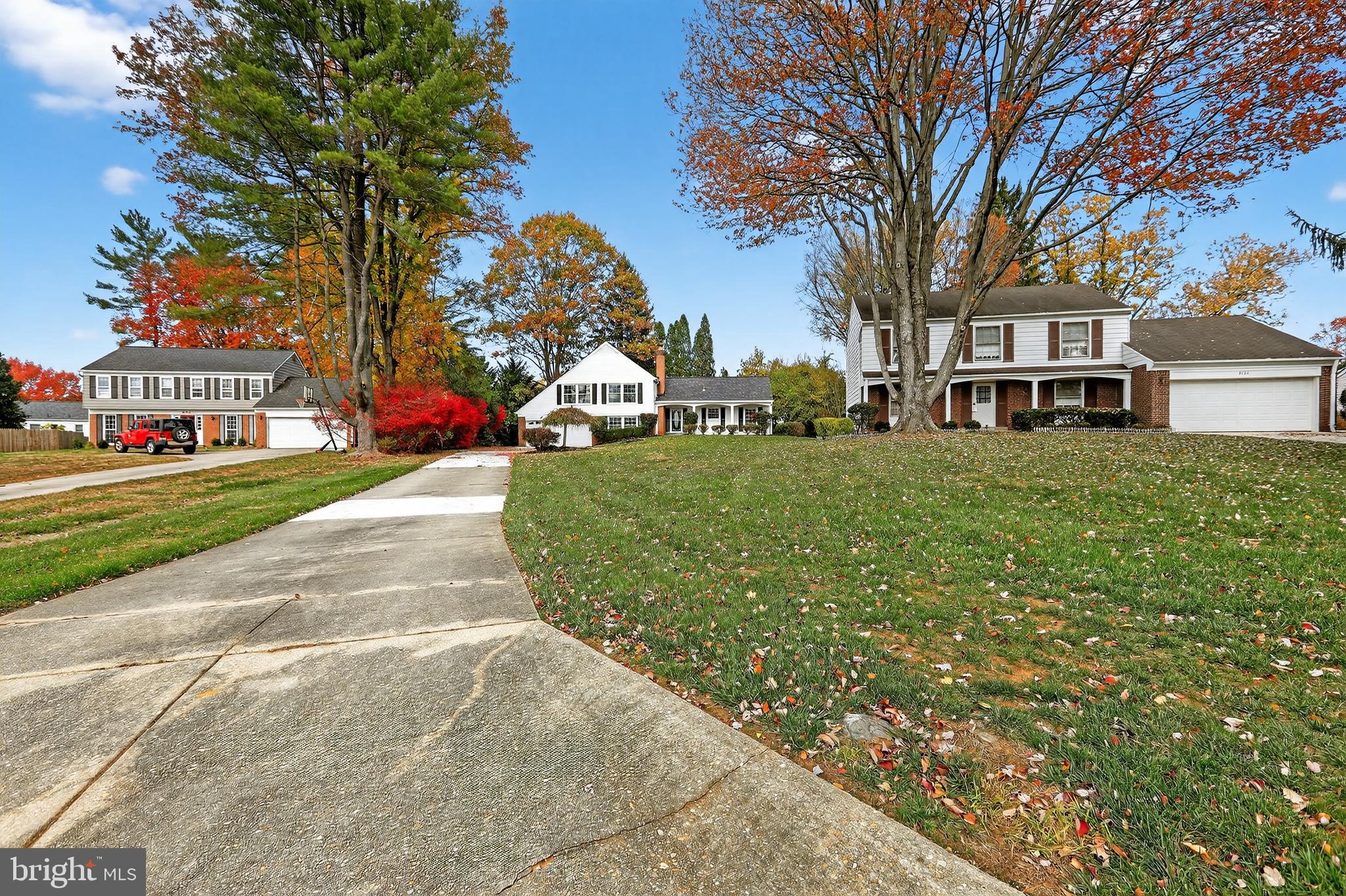 9201 WILLOW POND LANE