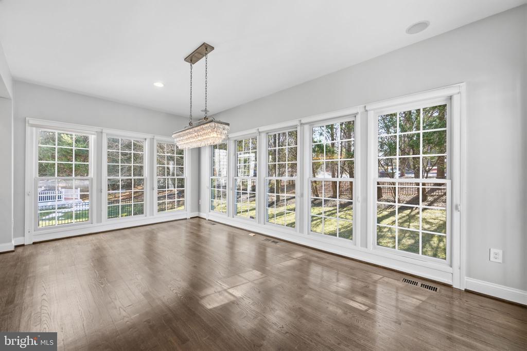 419 NATURE LANE