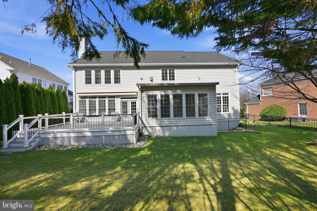 419 NATURE LANE
