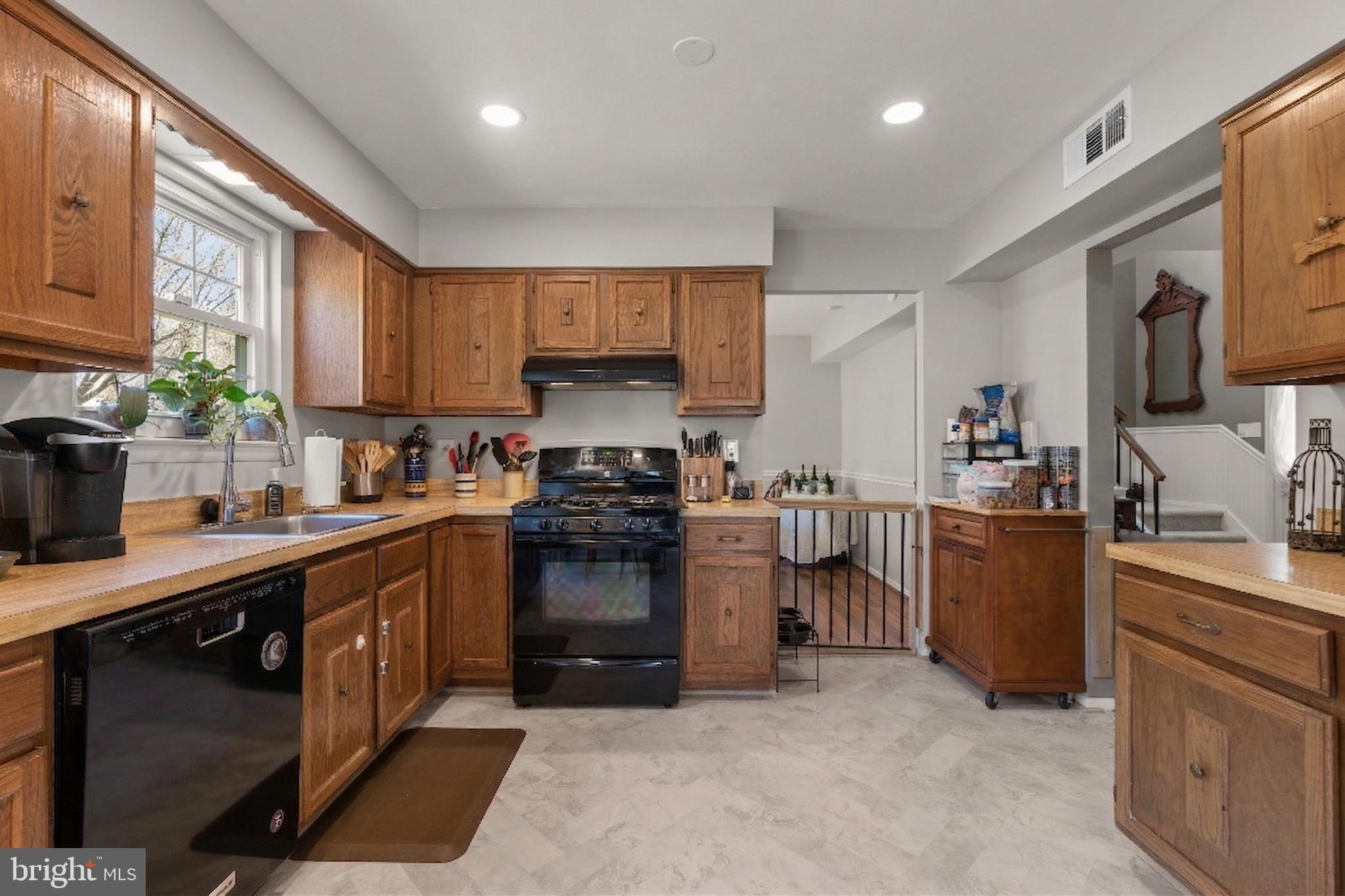 18568 CAPE JASMINE WAY