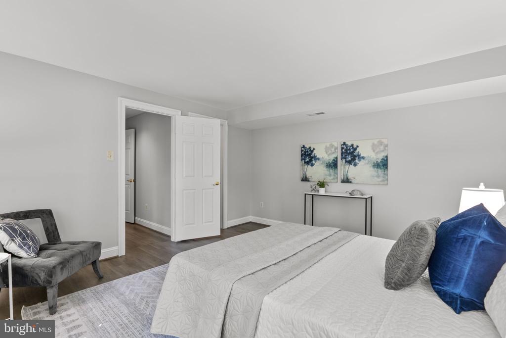 11322 CORAL GABLES DRIVE
