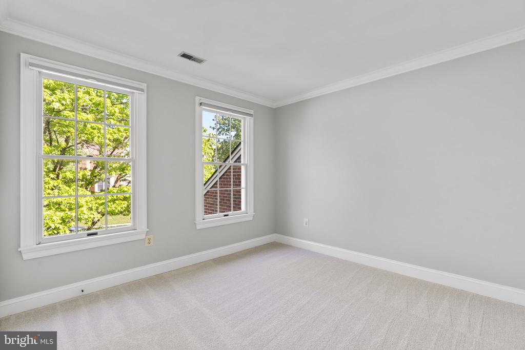 11322 CORAL GABLES DRIVE