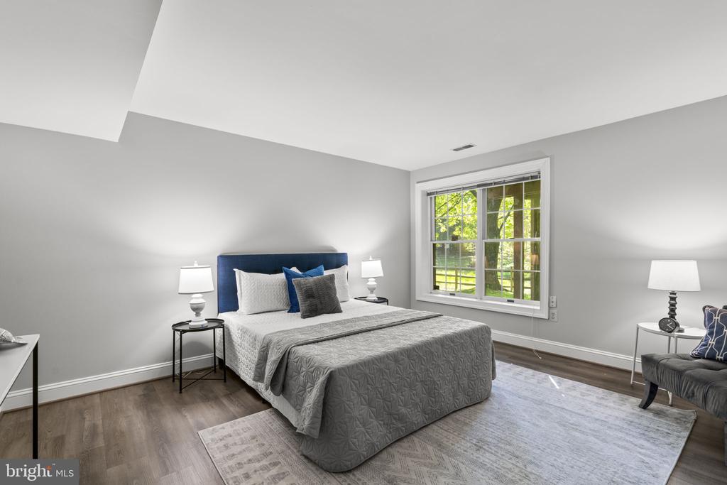 11322 CORAL GABLES DRIVE