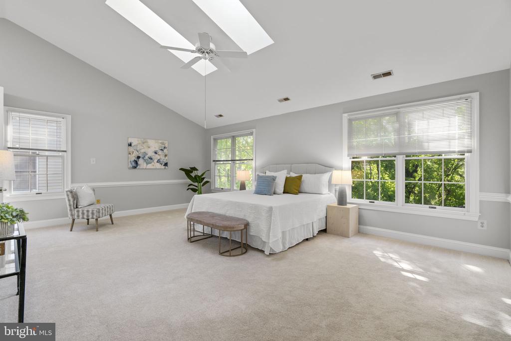 11322 CORAL GABLES DRIVE