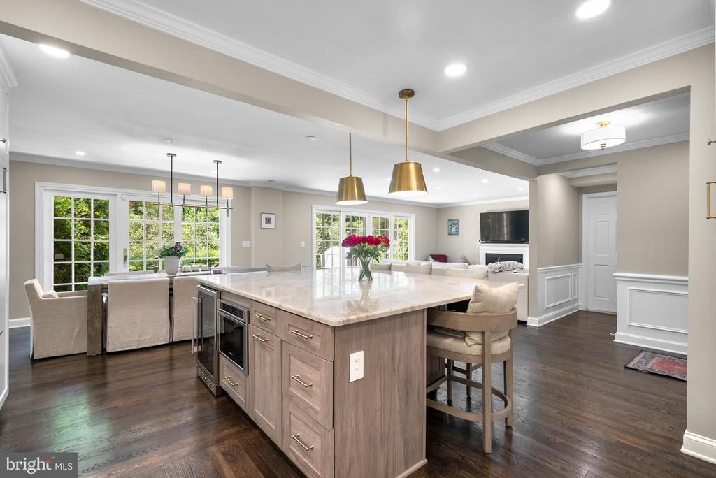 4436 CHALFONT PLACE
