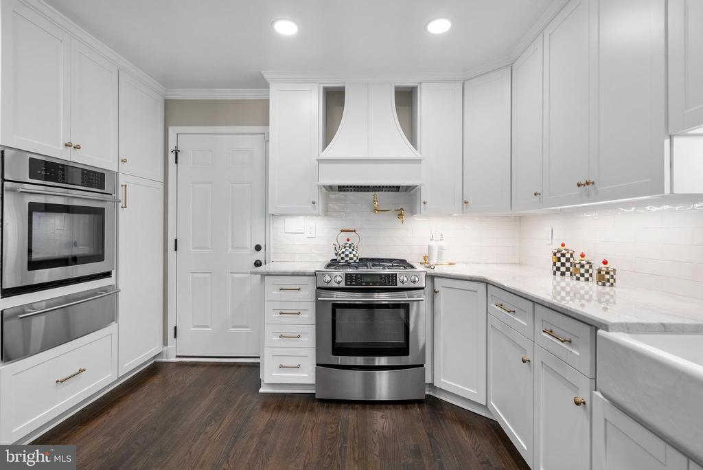 4436 CHALFONT PLACE