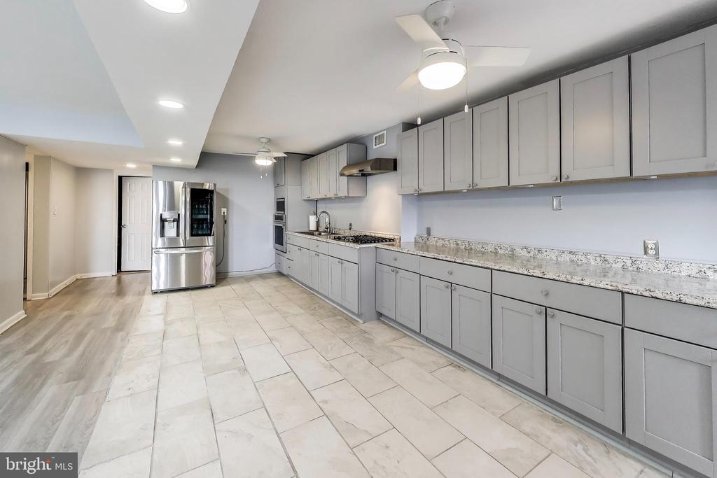 1836 METZEROTT ROAD 1826
