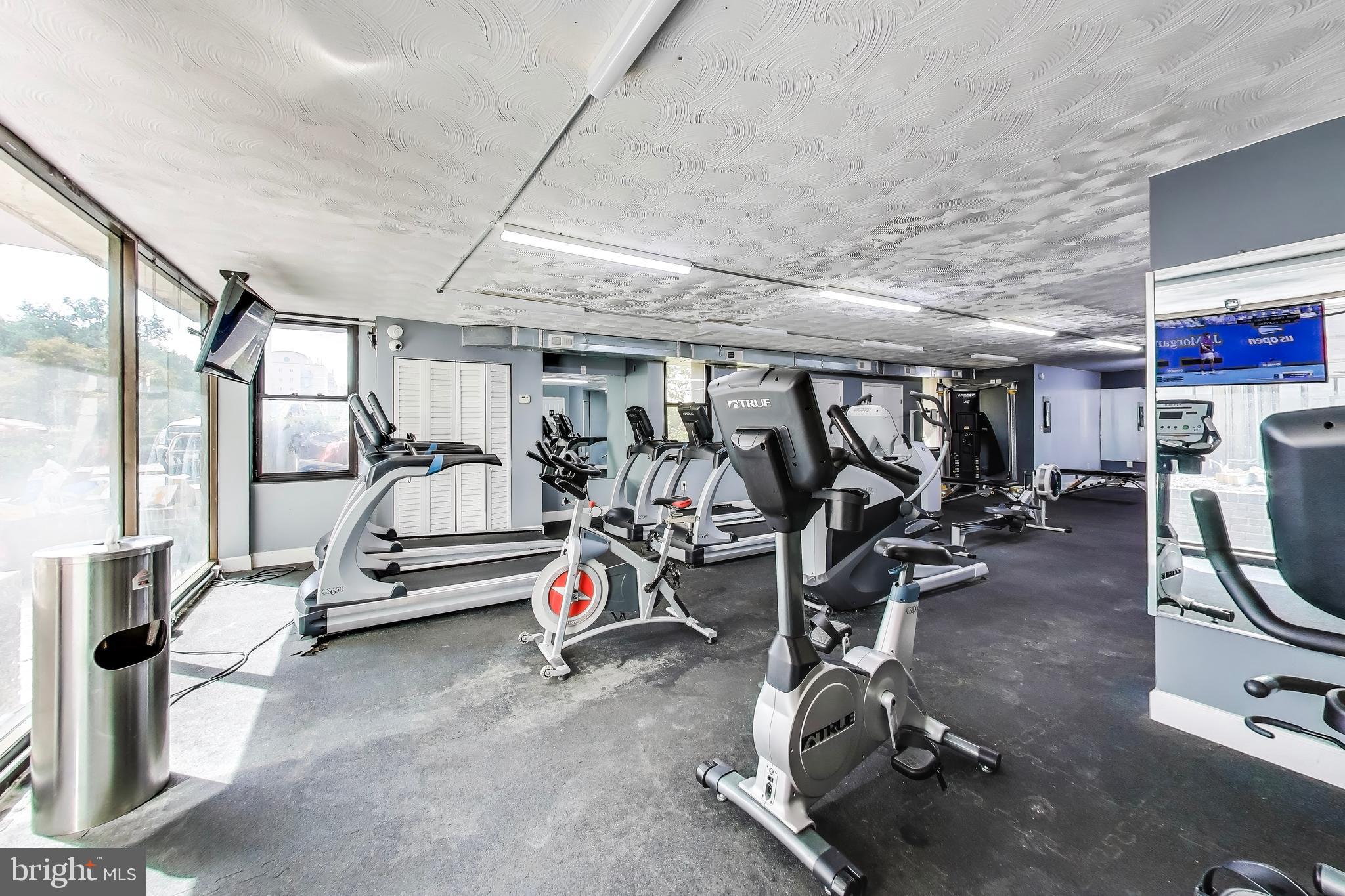 1836 METZEROTT ROAD 1826