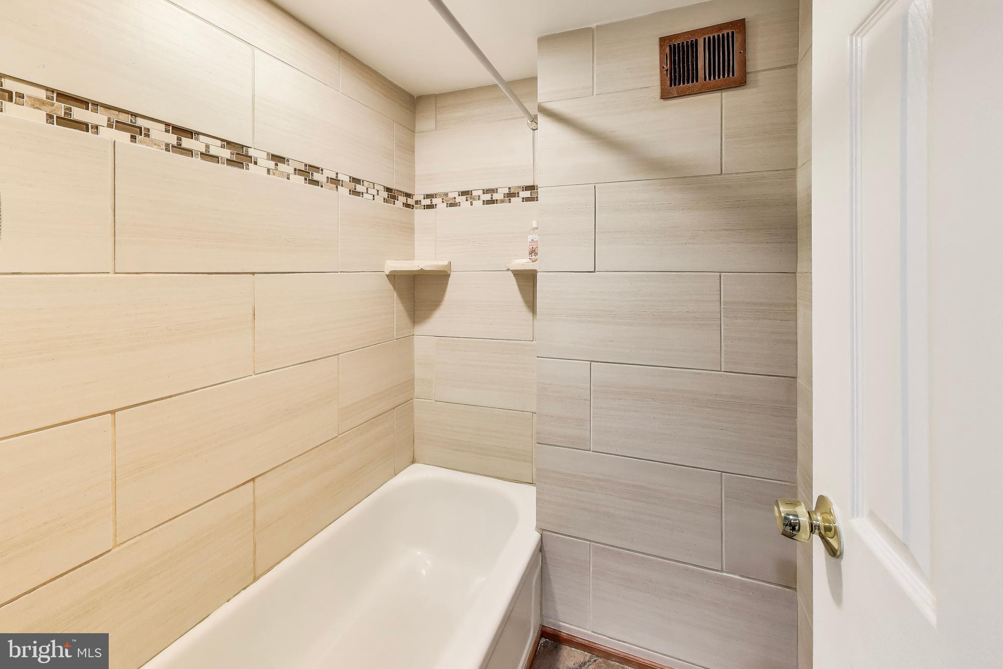 1836 METZEROTT ROAD 1826