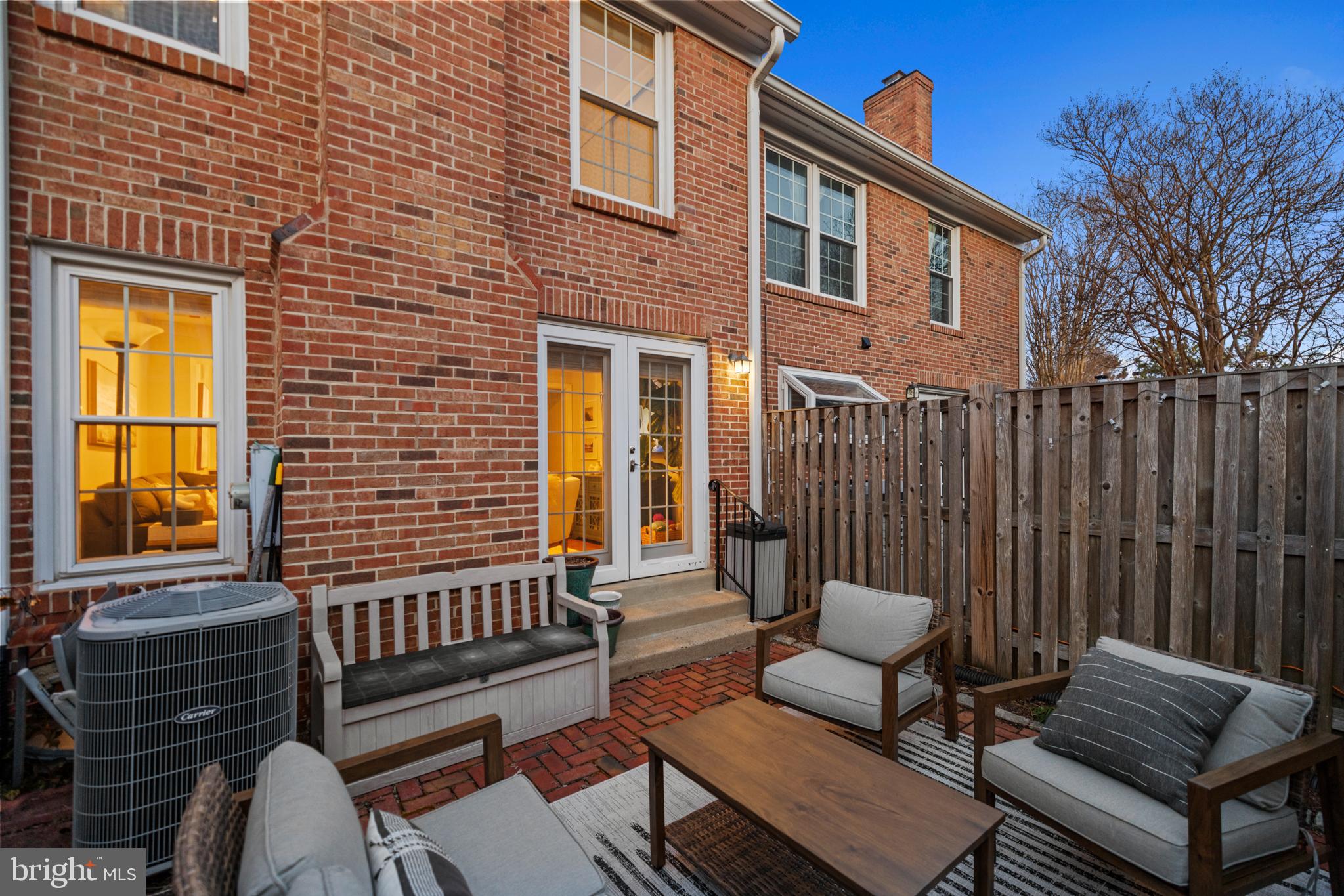 2512 S Arlington Mill Dr #5