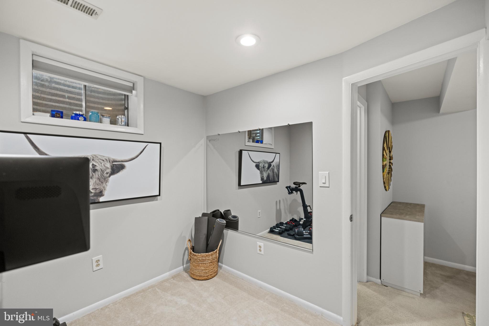 2512 S Arlington Mill Dr #5