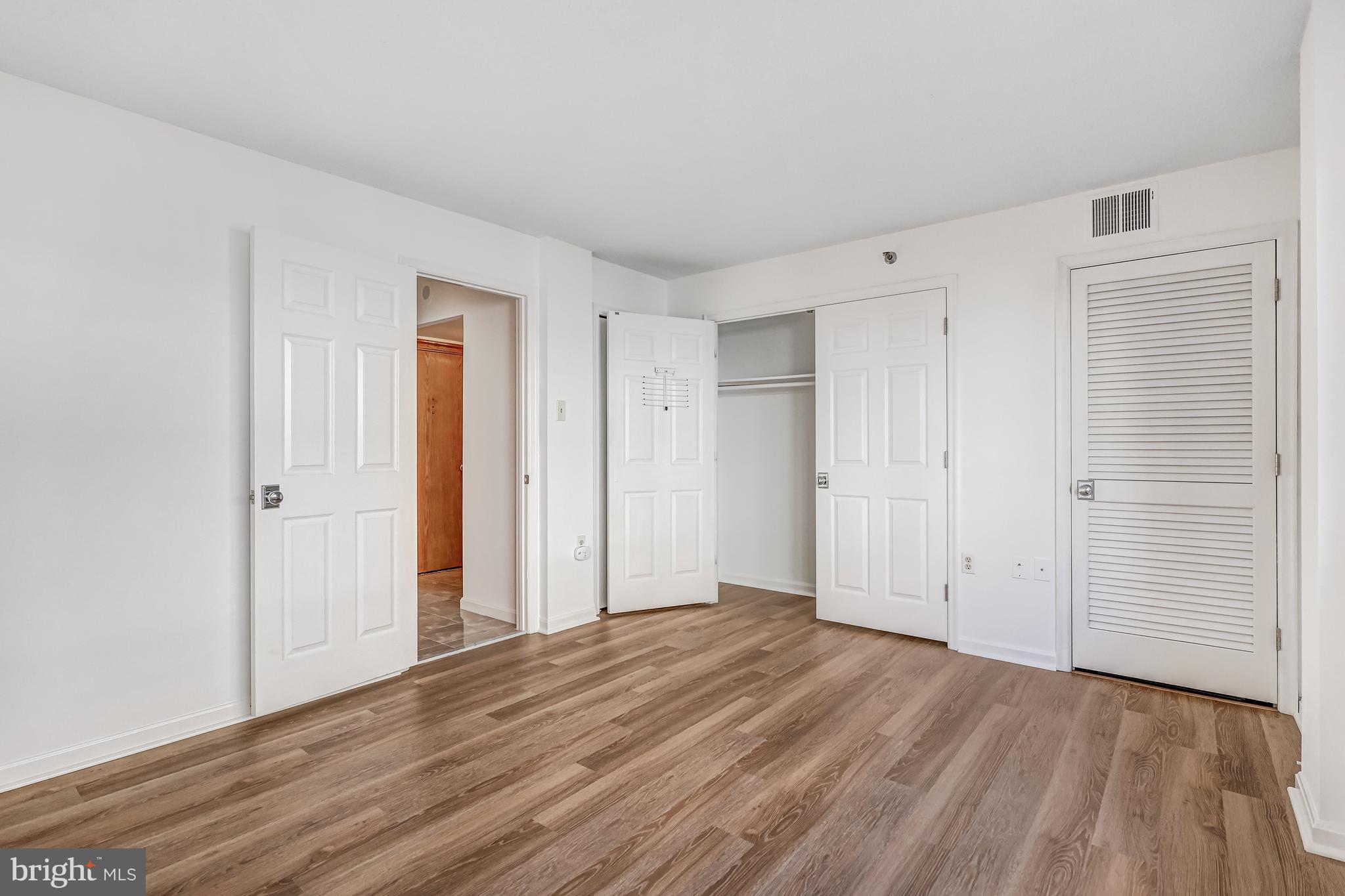 1301 N COURTHOUSE ROAD 705