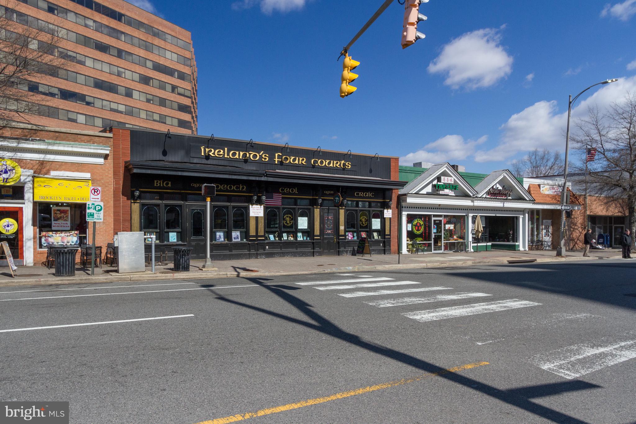 1301 N COURTHOUSE ROAD 705