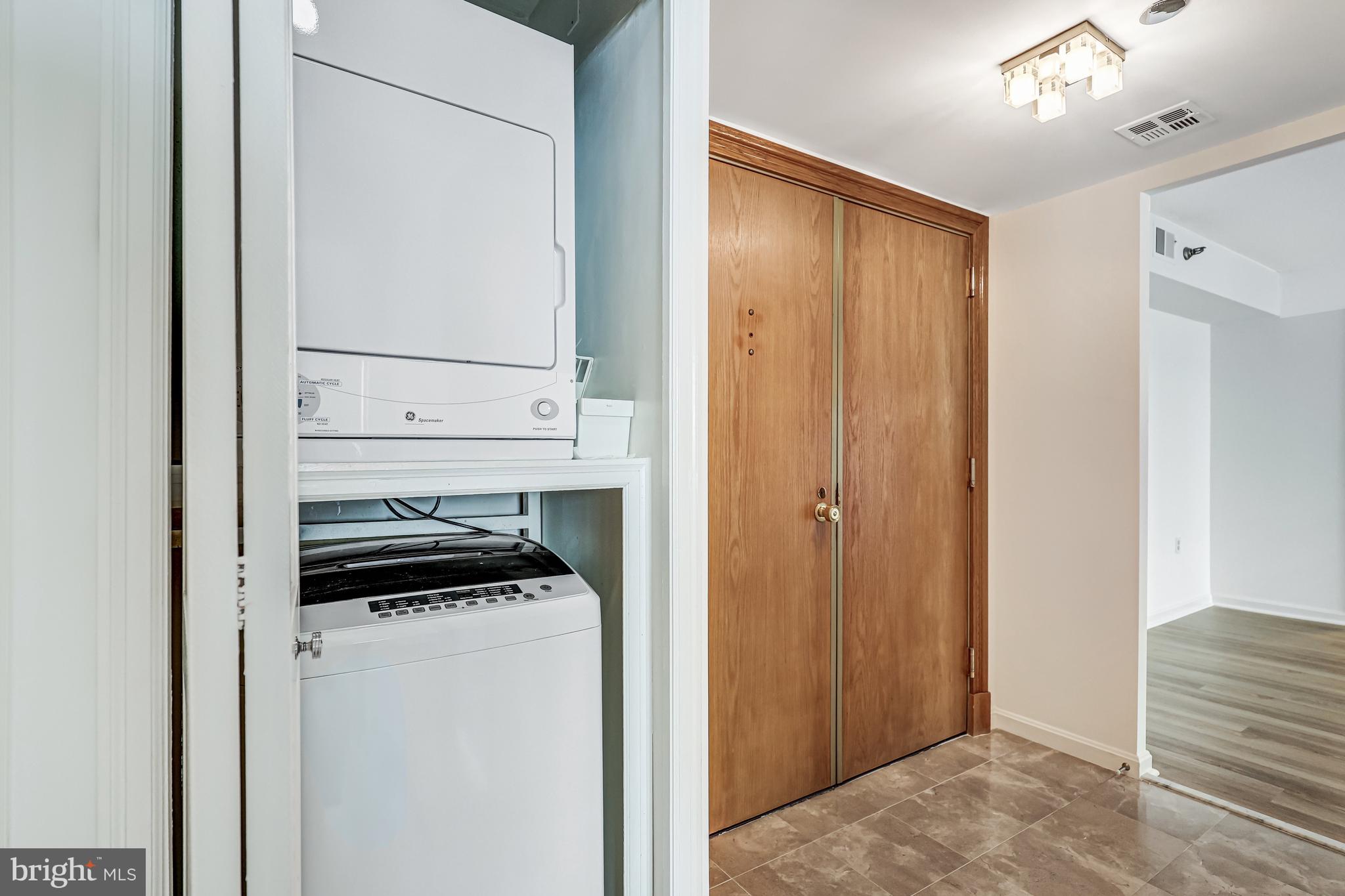 1301 N COURTHOUSE ROAD 705