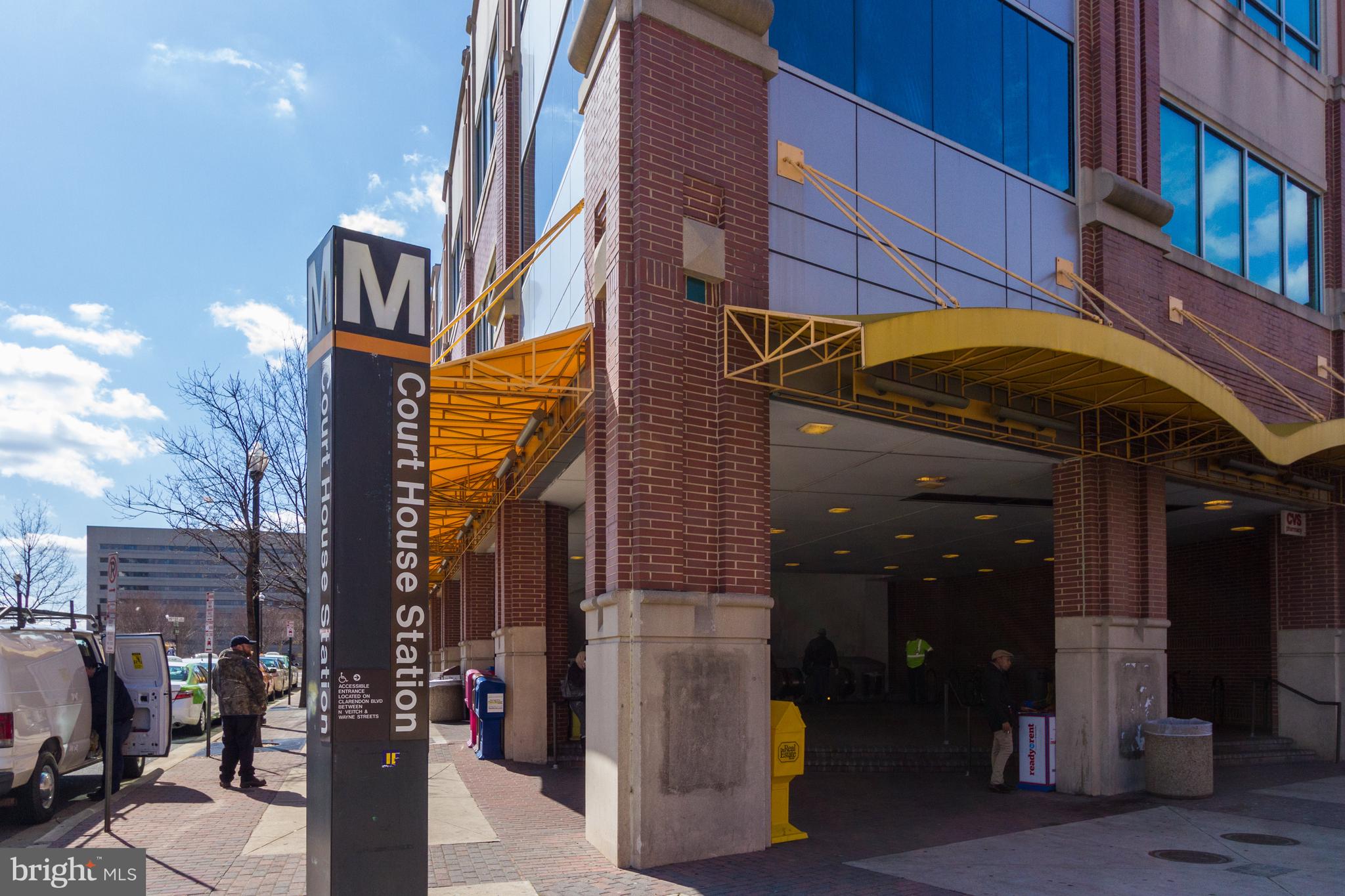 1301 N COURTHOUSE ROAD 705