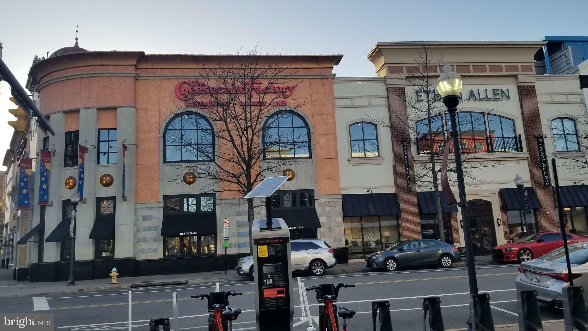 1301 N COURTHOUSE ROAD 705