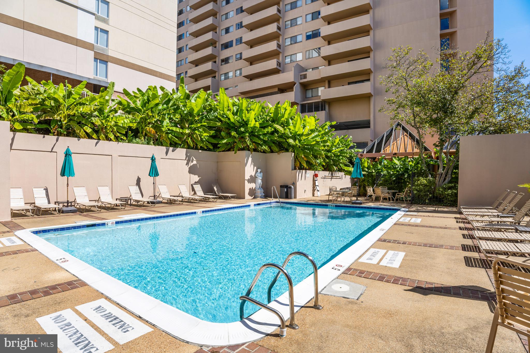 1301 N COURTHOUSE ROAD 705