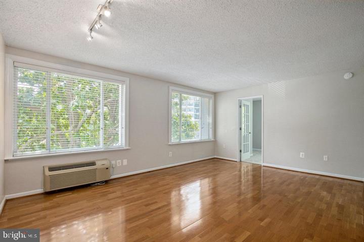 1730 ARLINGTON BOULEVARD 203