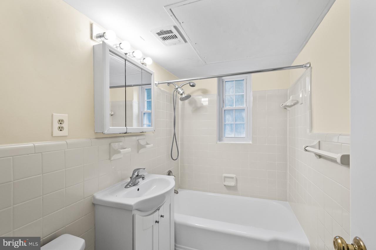 1307 N ODE STREET 424