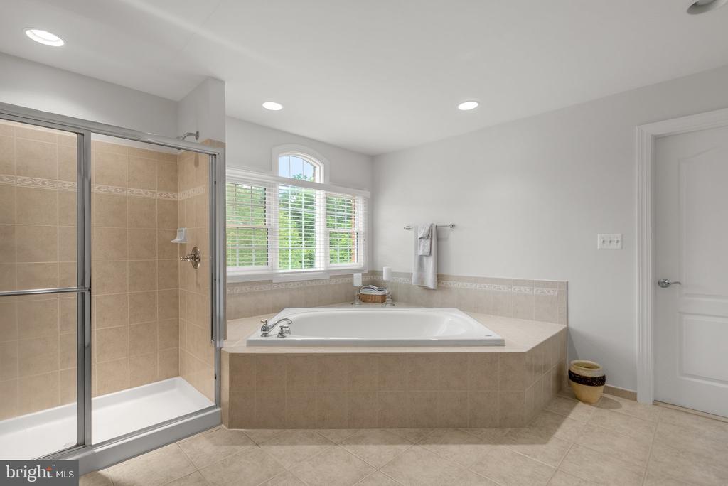 12909 Percheron Ln