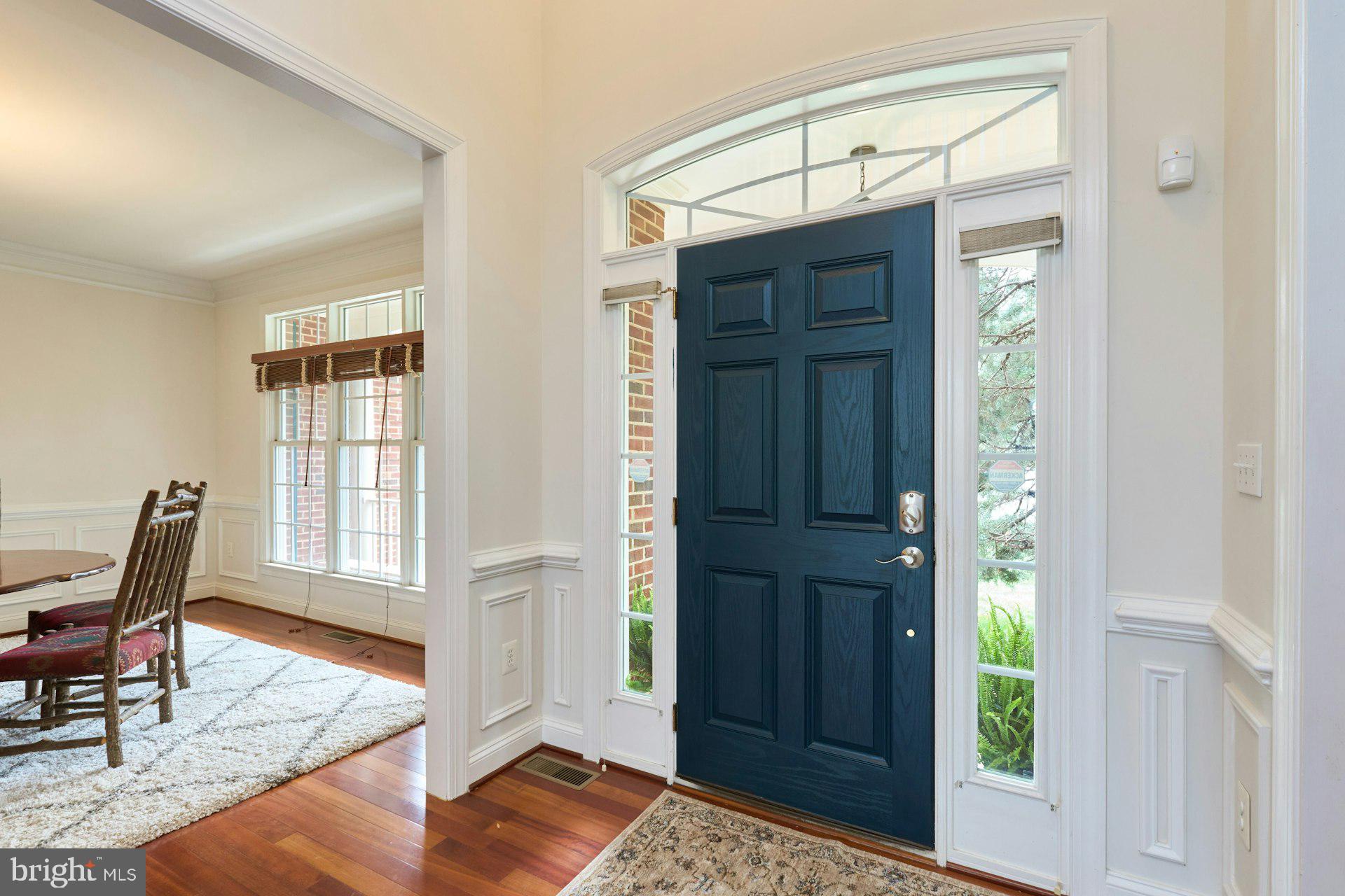 2220 Grayson Pl
