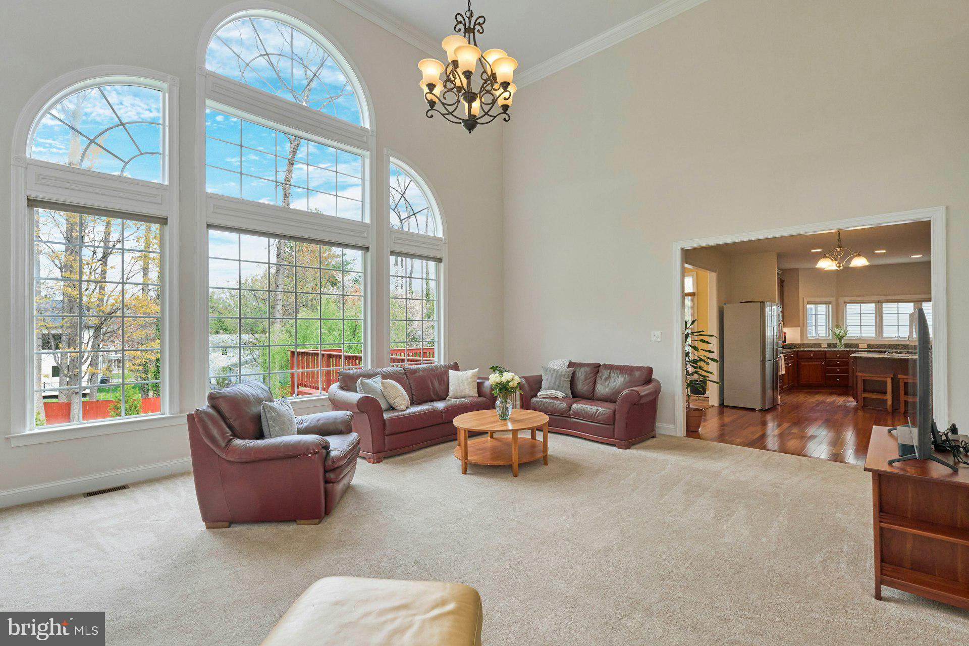 2220 Grayson Pl