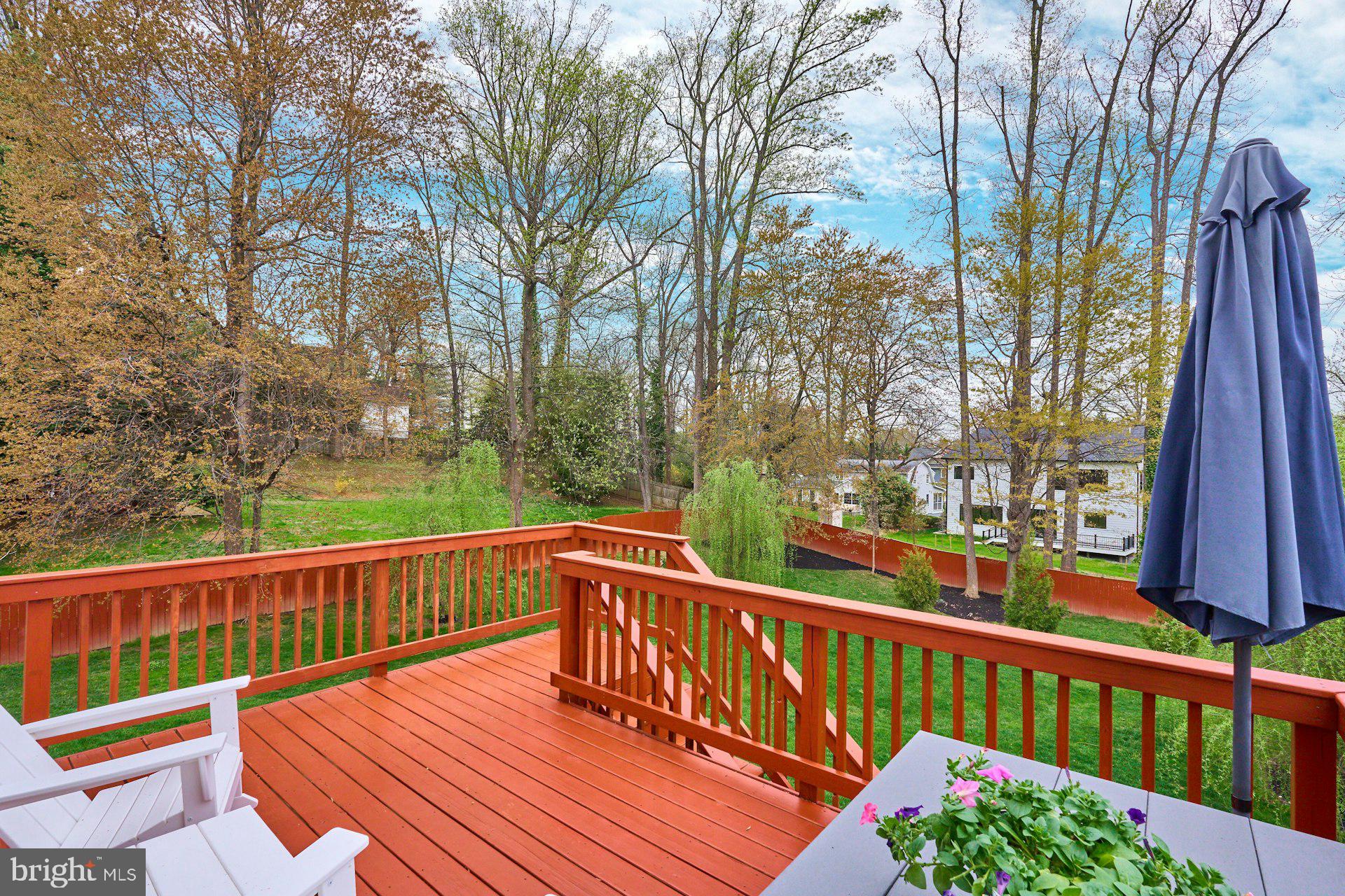 2220 Grayson Pl