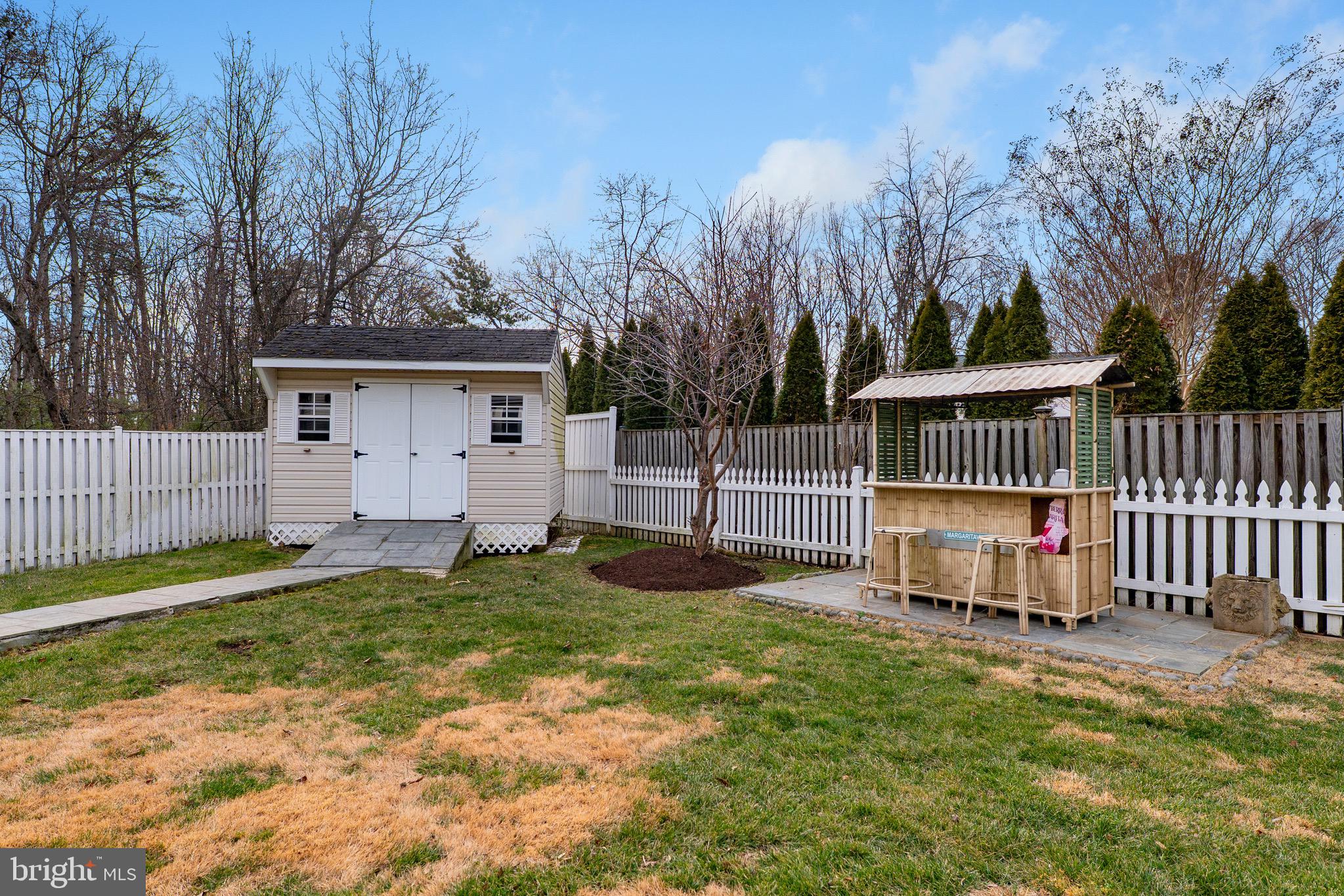 6462 HONEY TREE COURT