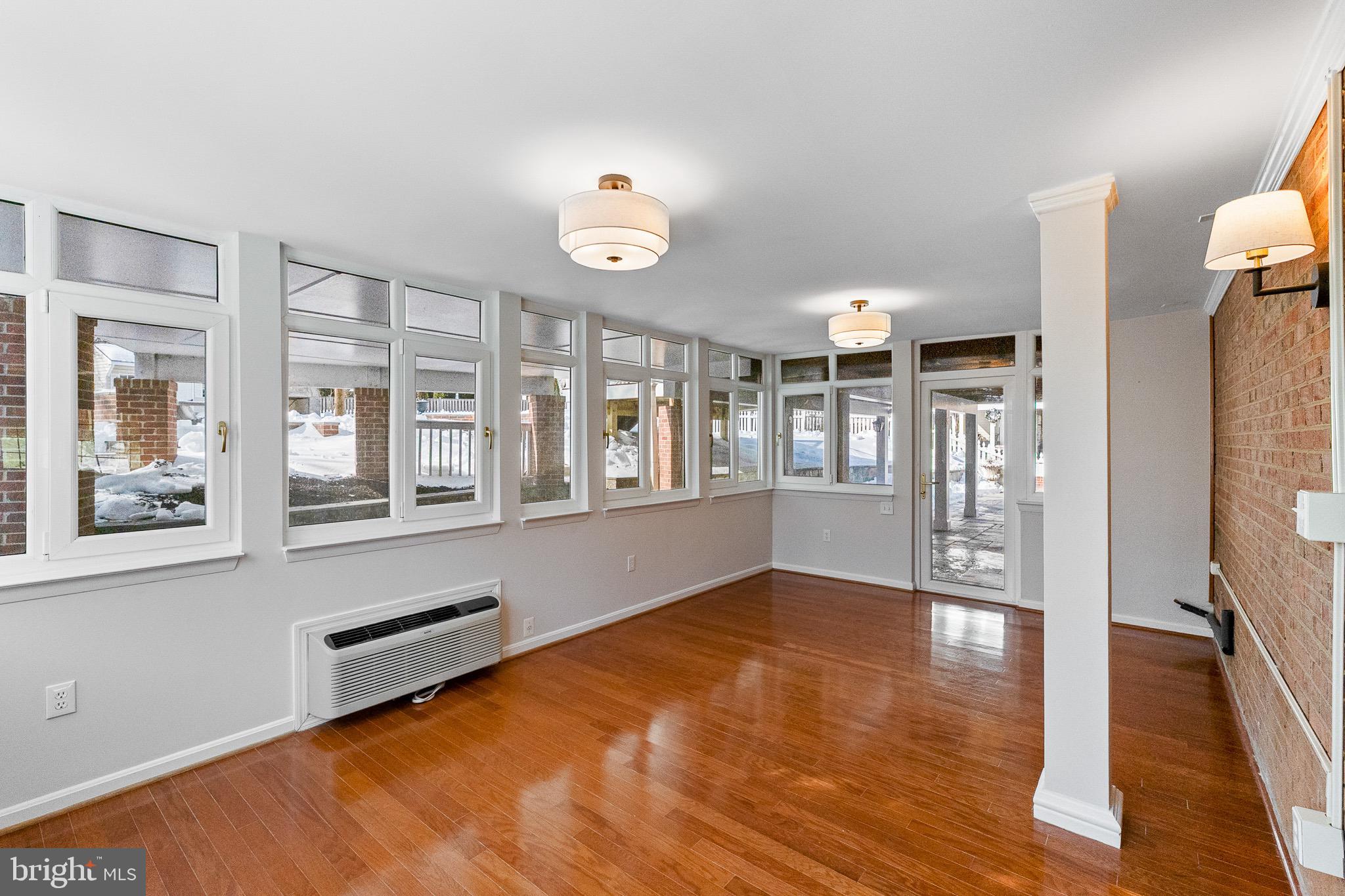 6462 HONEY TREE COURT