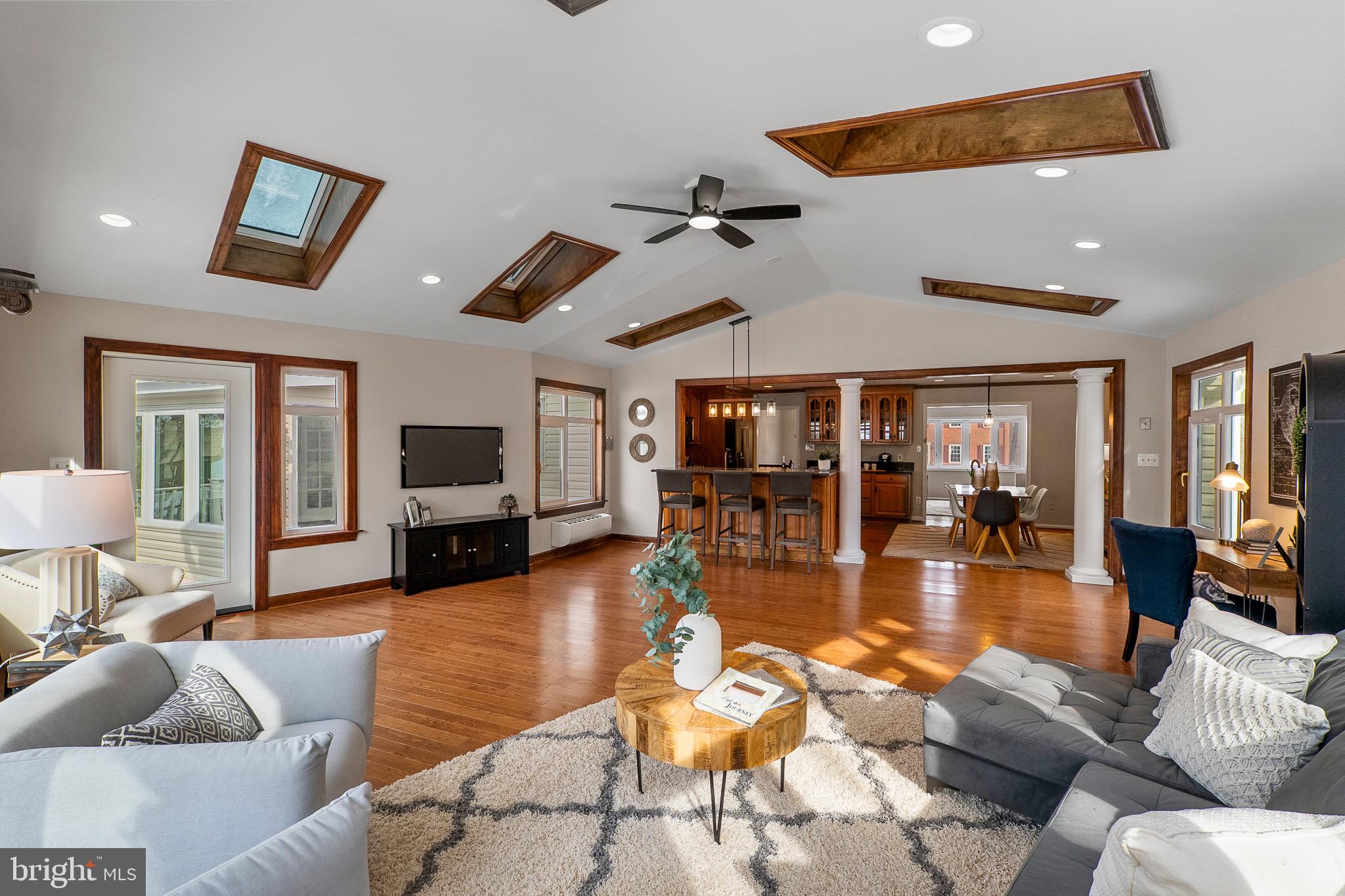 6462 HONEY TREE COURT