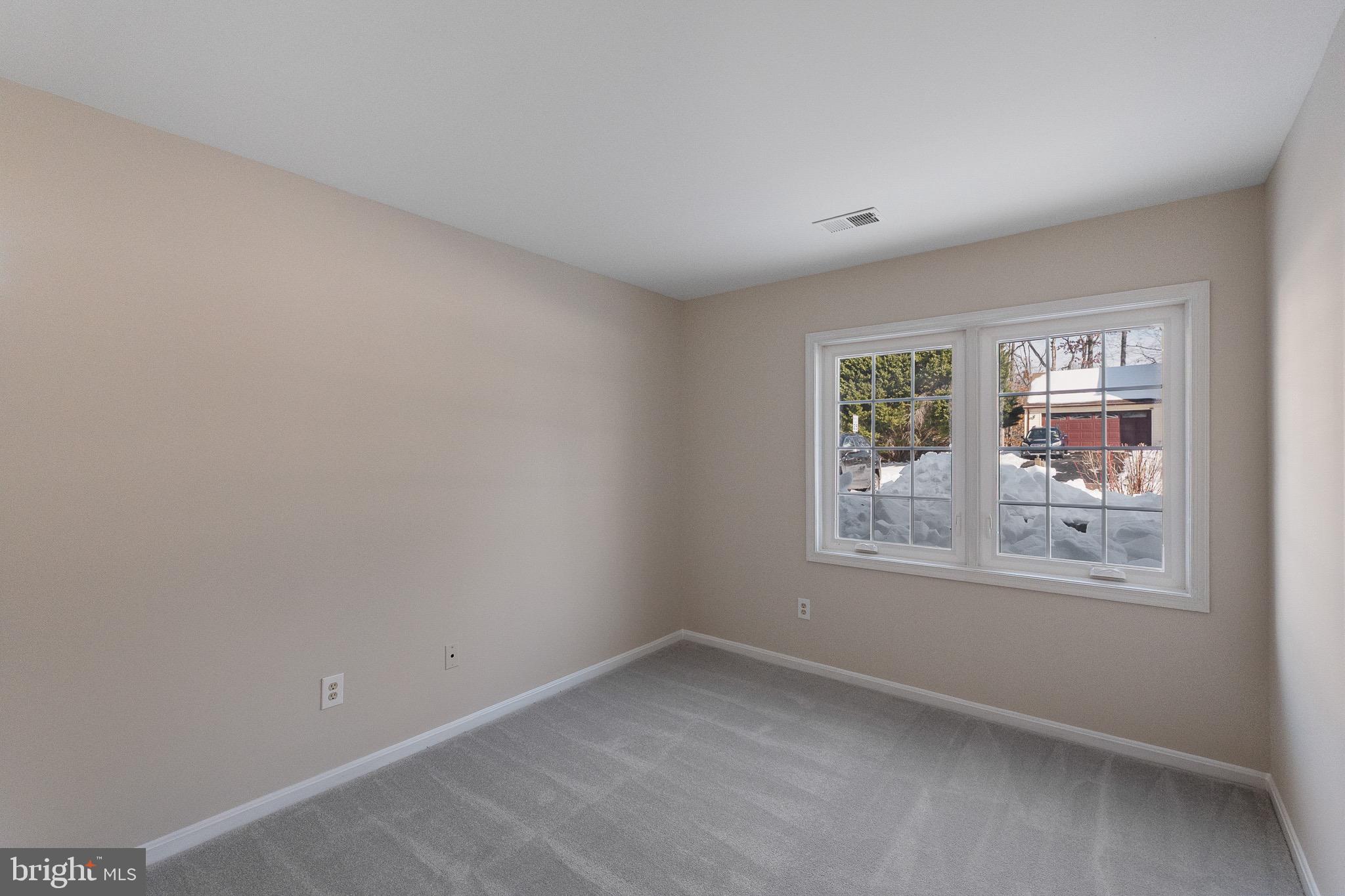 6462 HONEY TREE COURT