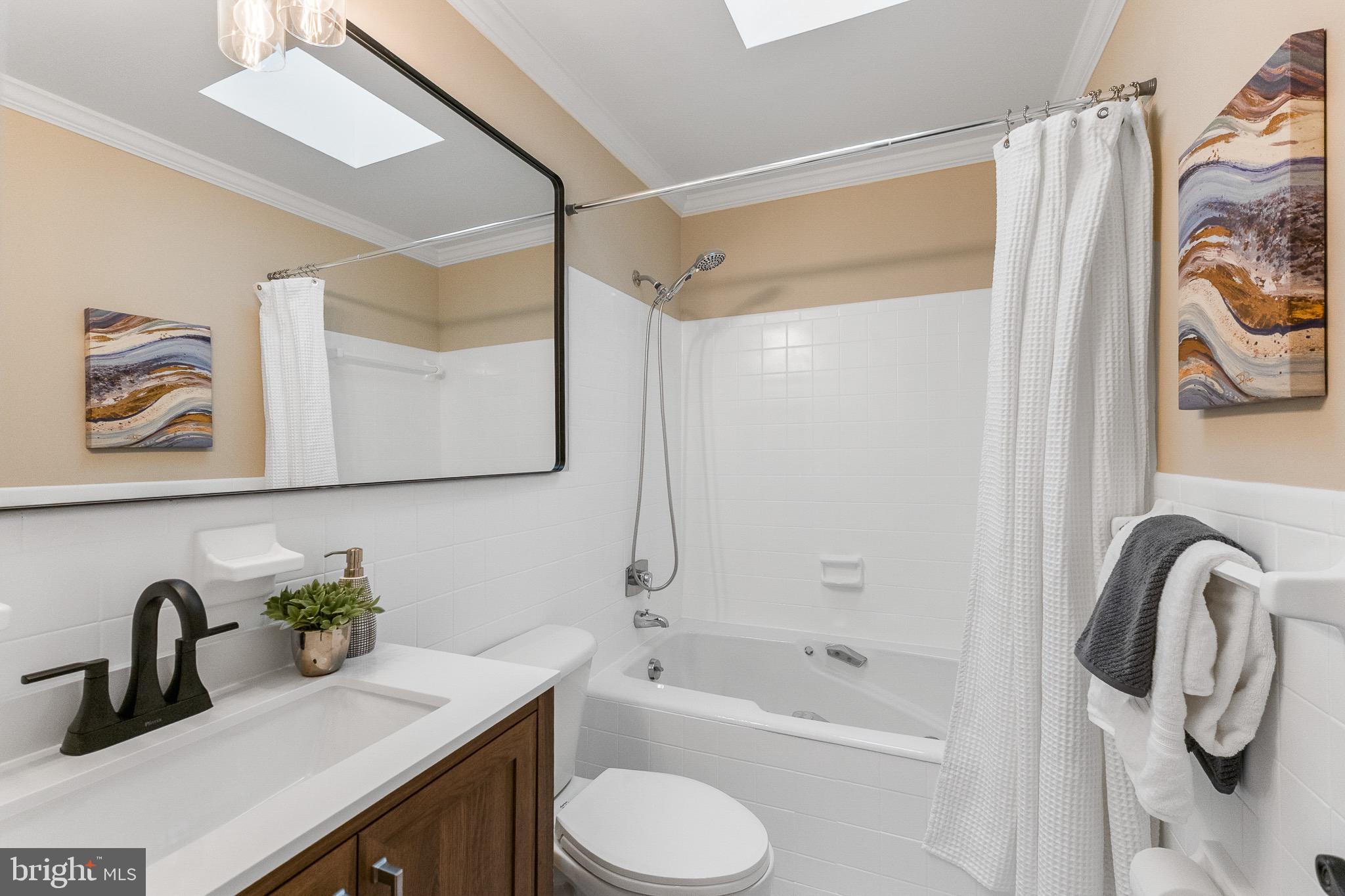 6462 HONEY TREE COURT