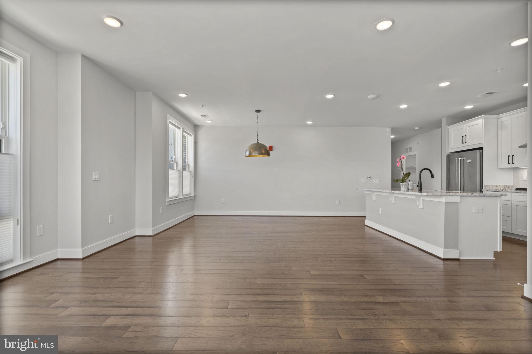 11200 RESTON STATION BOULEVARD 208