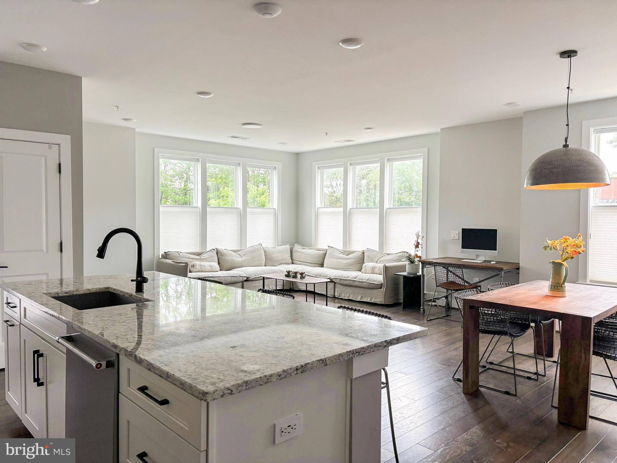 11200 RESTON STATION BOULEVARD 208