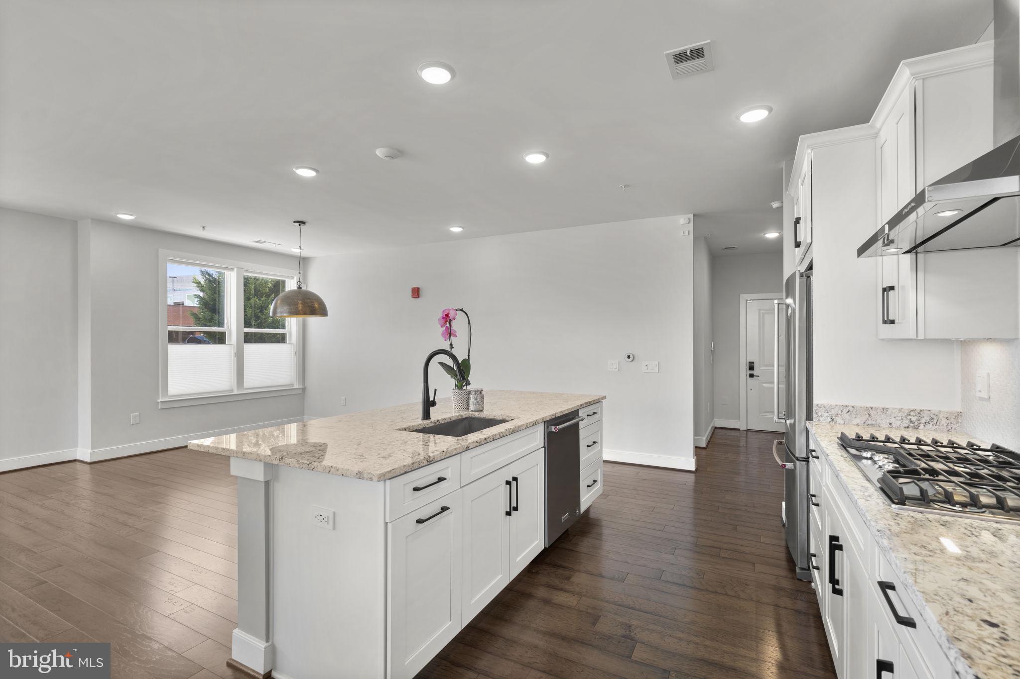 11200 RESTON STATION BOULEVARD 208