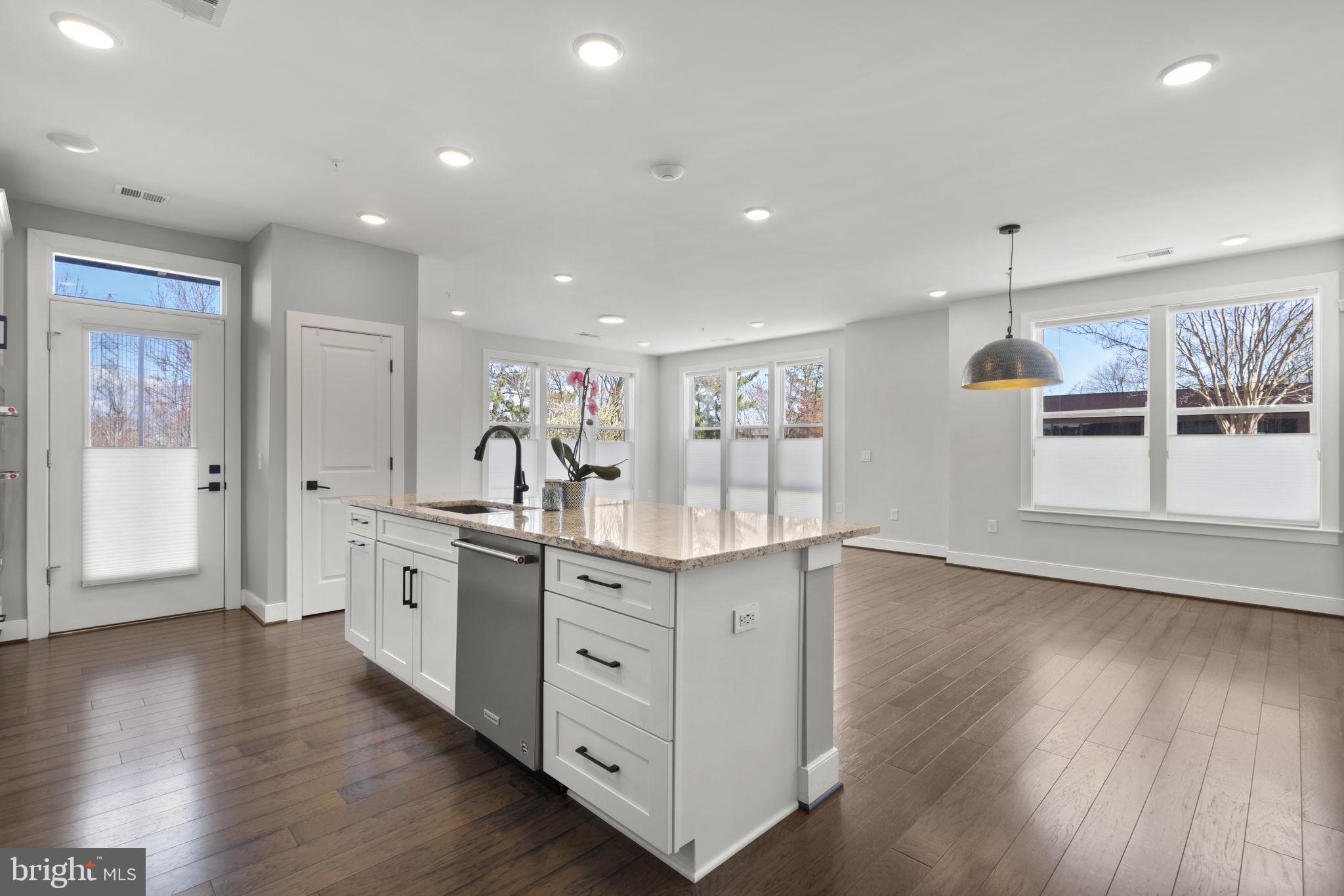 11200 RESTON STATION BOULEVARD 208