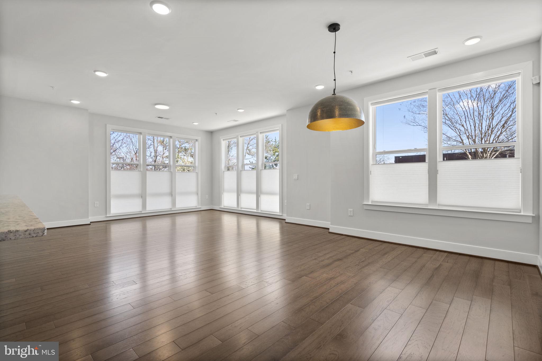 11200 RESTON STATION BOULEVARD 208