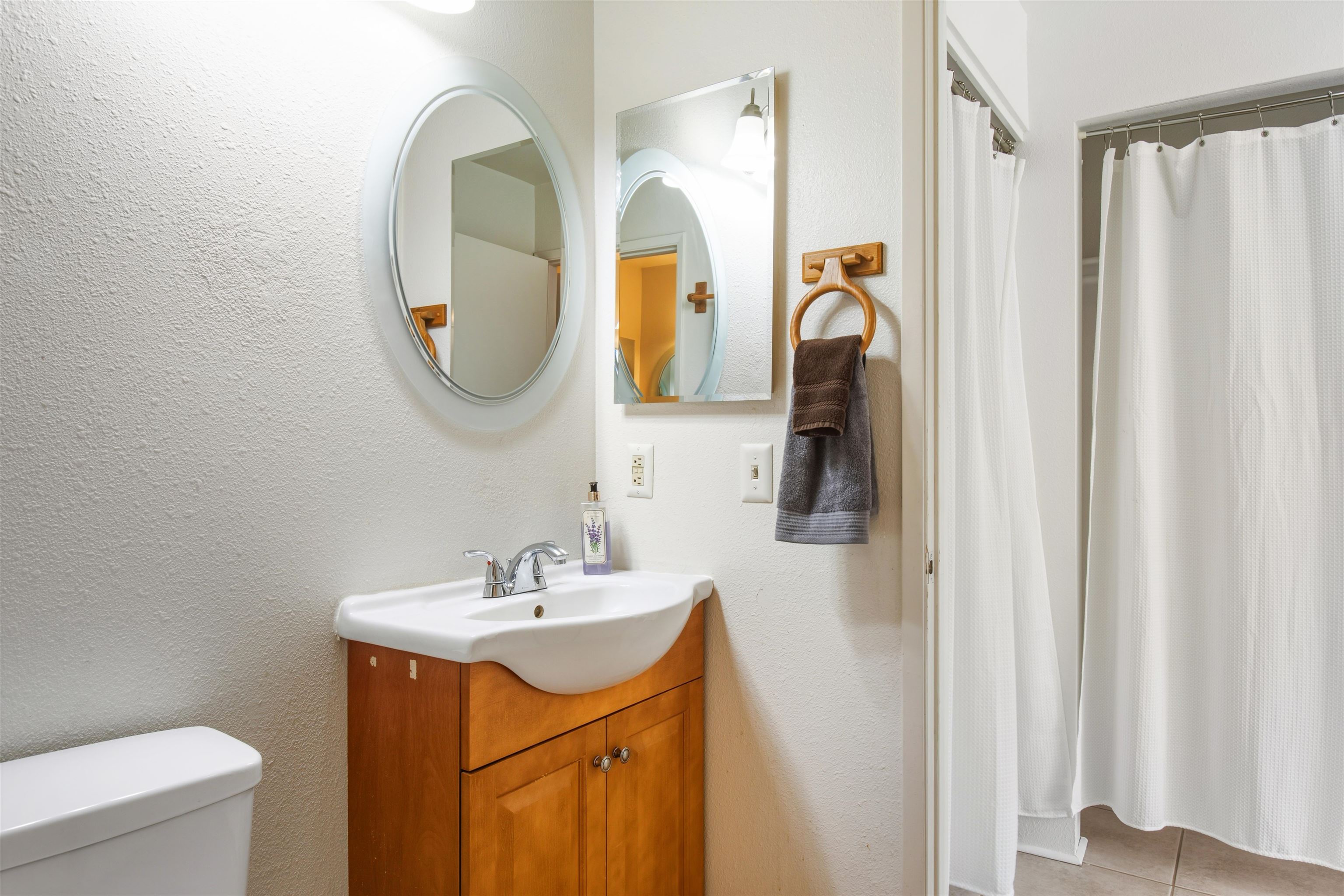 160 KEONEKAI Rd Unit: 7201