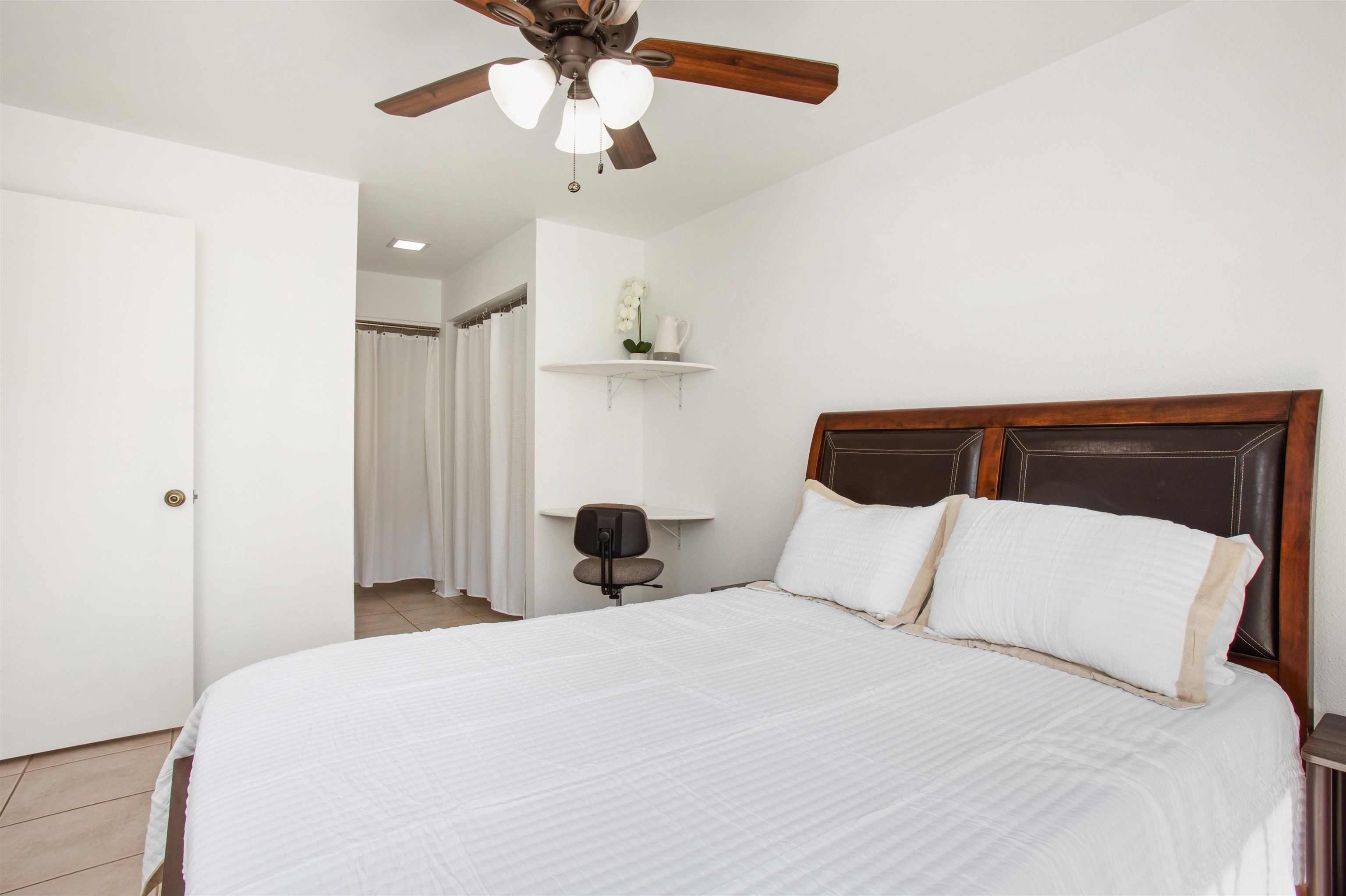 160 KEONEKAI Rd Unit: 7201