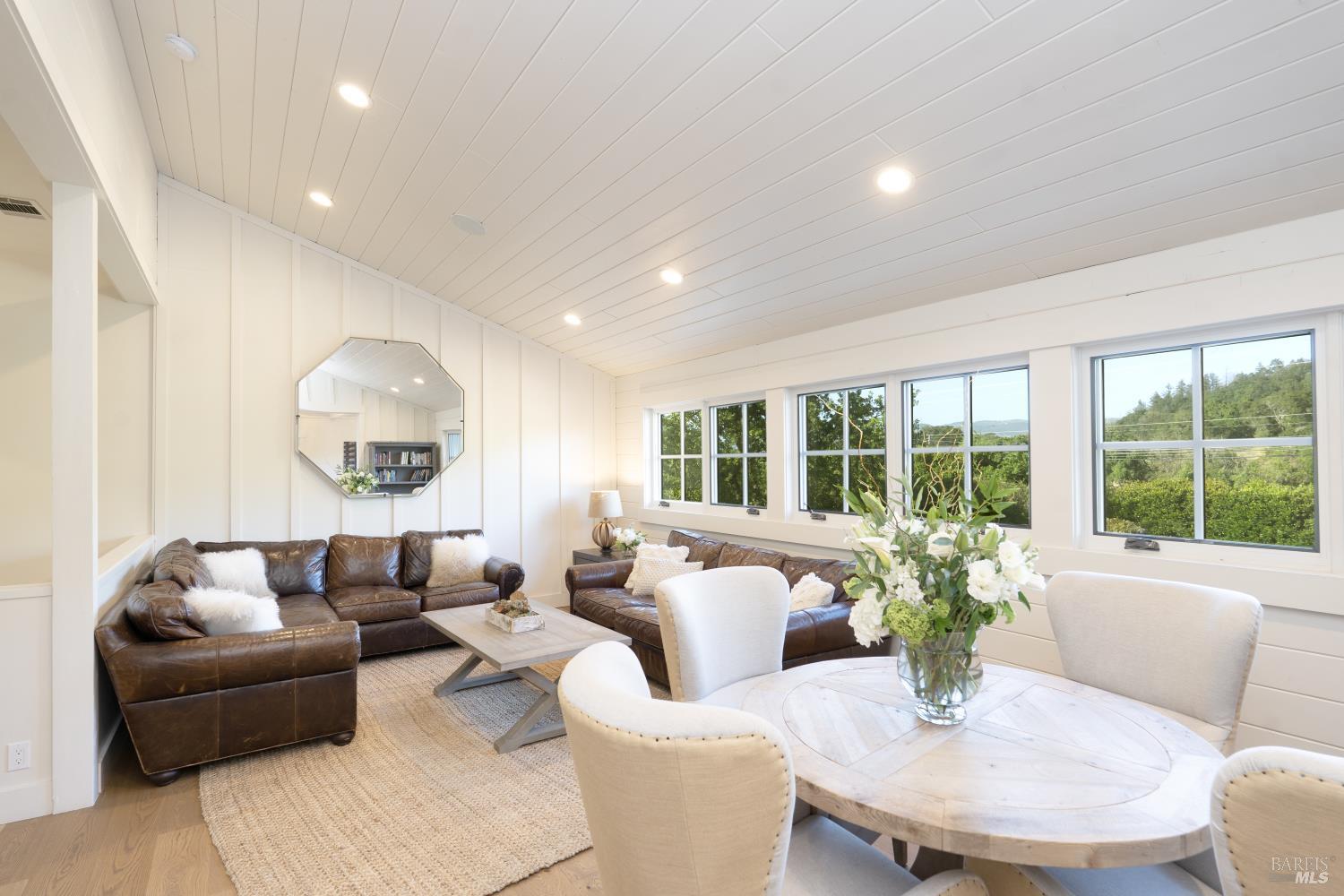 7433 Saint Helena Hwy