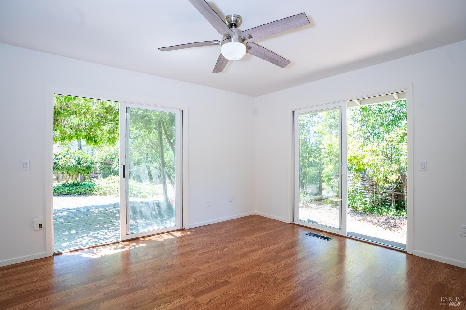120 Cold Springs Rd