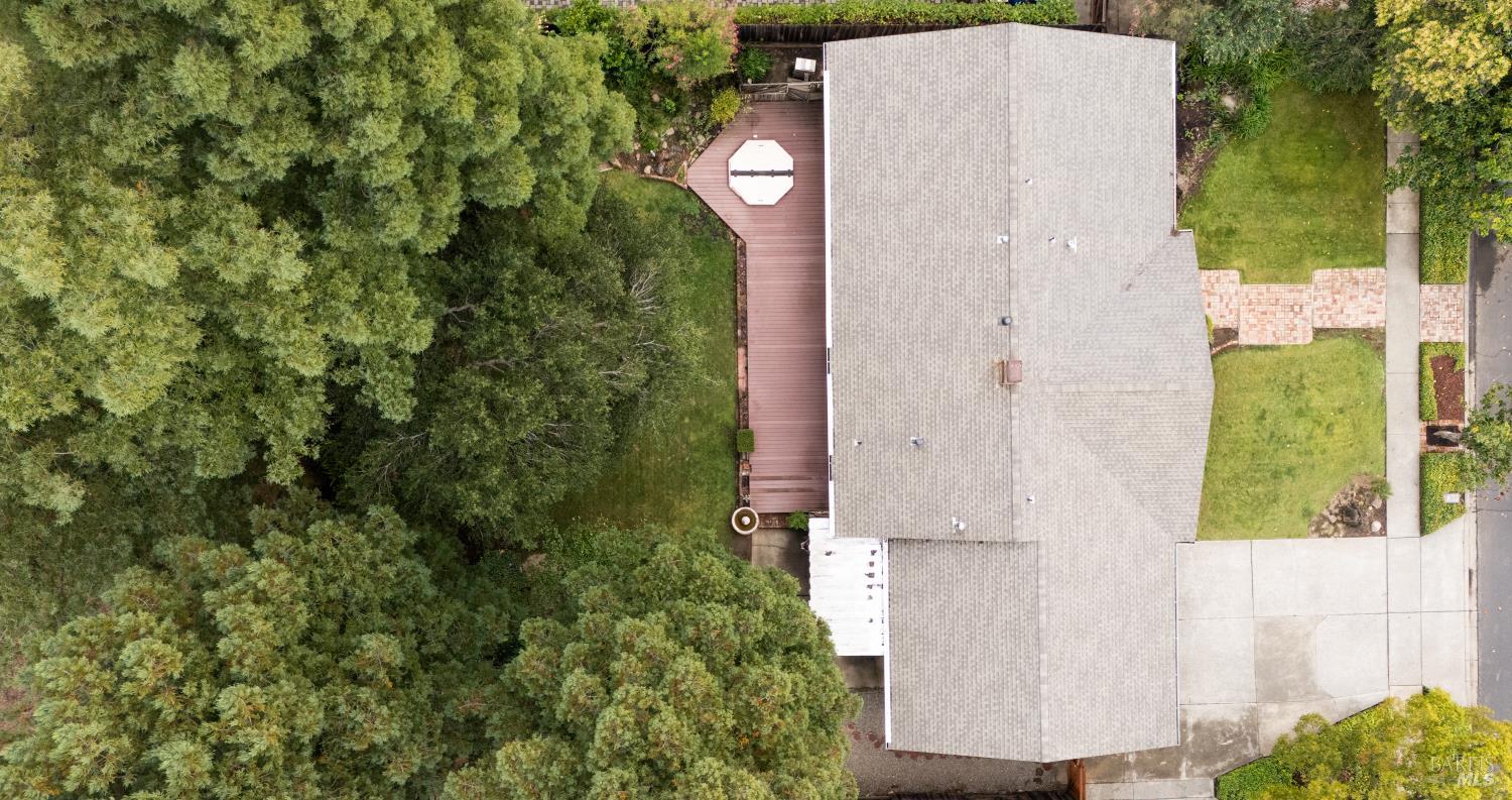 4044 Wisteria Way