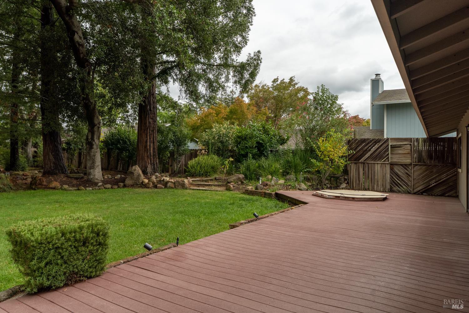 4044 Wisteria Way