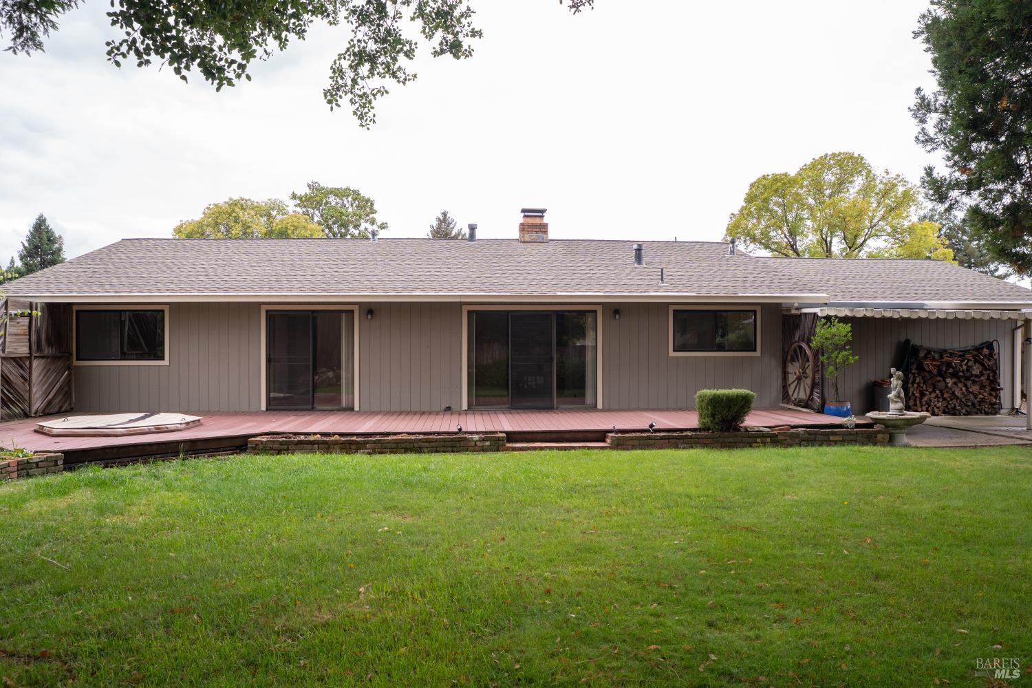 4044 Wisteria Way