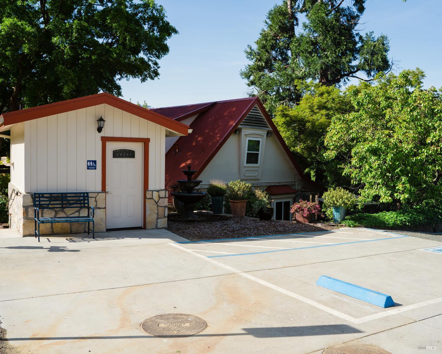 2250 Lake County Highway