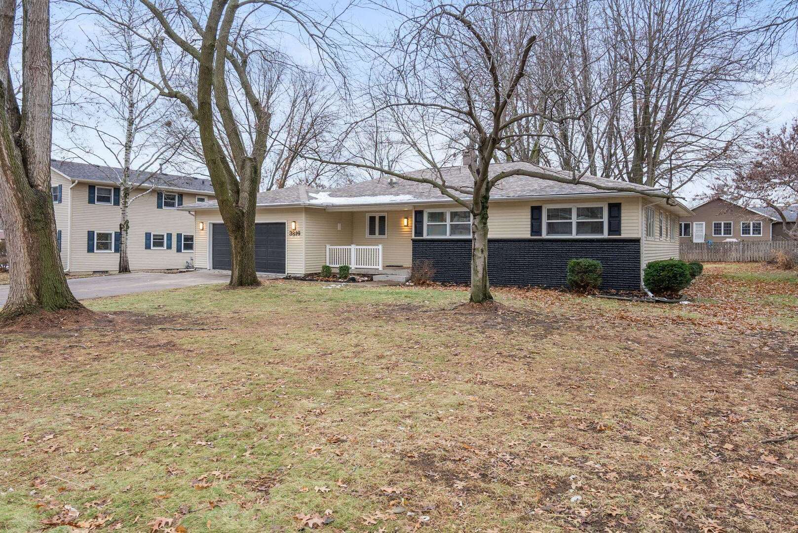 3816 Woodland Court