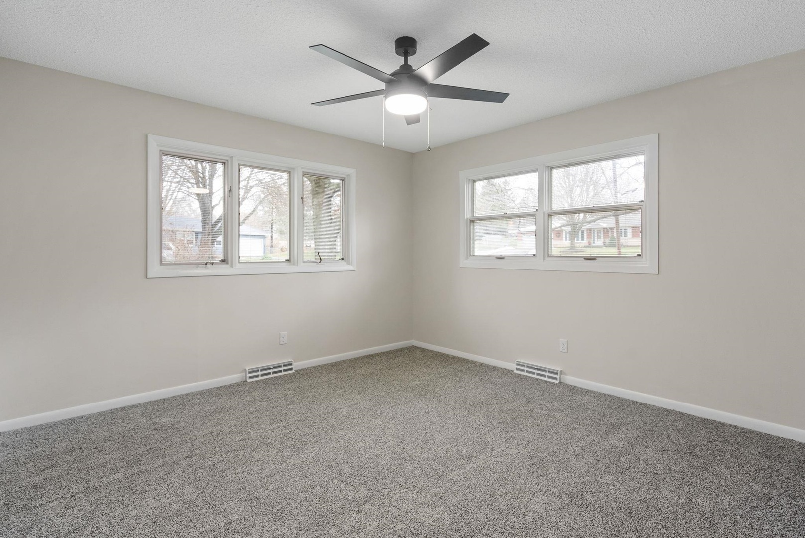 3816 Woodland Court